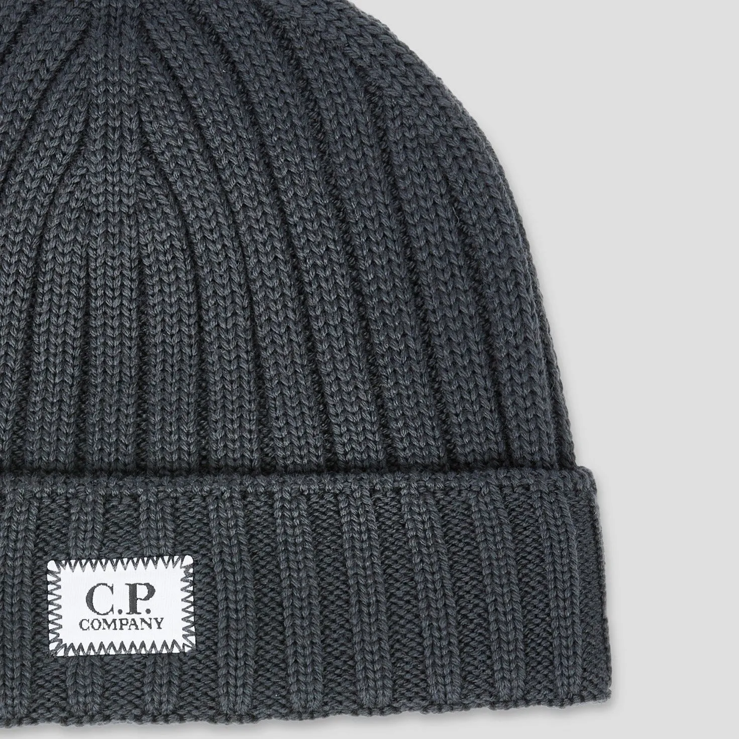 CP Company Extra Fine Merino Wool Logo Beanie  Dark Fog Grey
