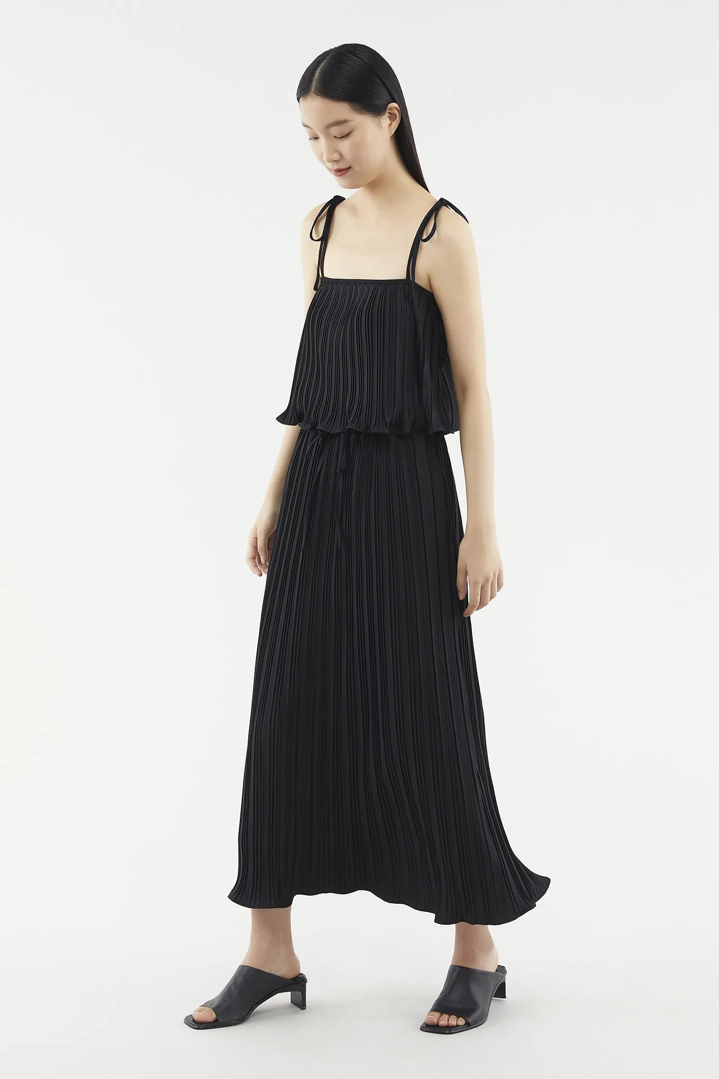 Deliza Pleat Midi Skirt 
